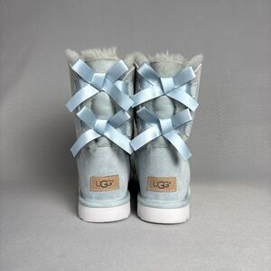 Womens 8 Ugg Boots Bailey Bow Ether Baby Blue Suede Sheepskin Coquette Very Rare